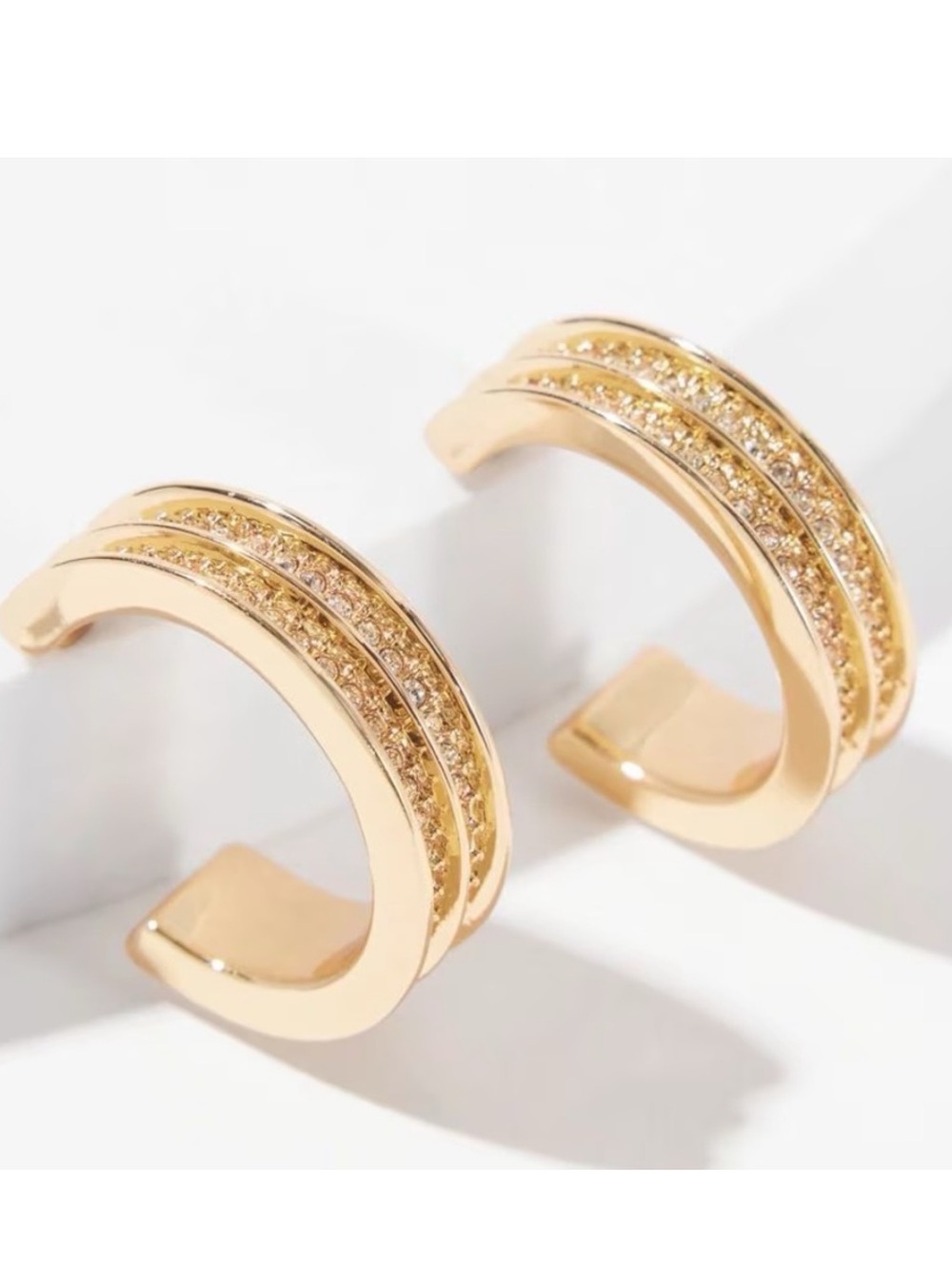WHBM GOLD CRYSTAL GROOVED EARRINGS